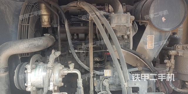 发动机整体俯视（整机外观）