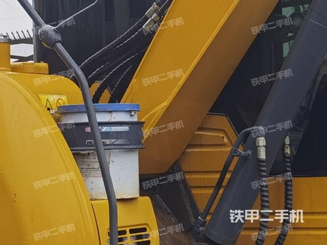 大臂根部?斜(工作和回轉(zhuǎn)裝置) 大臂根部?斜(工作和回轉(zhuǎn)裝置)