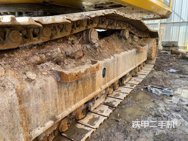 单侧履带整体（整机外观）