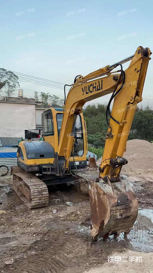 整机右后45°（整机外观）