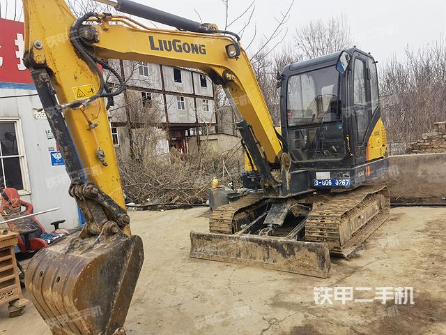 柳工CLG906E挖掘机
