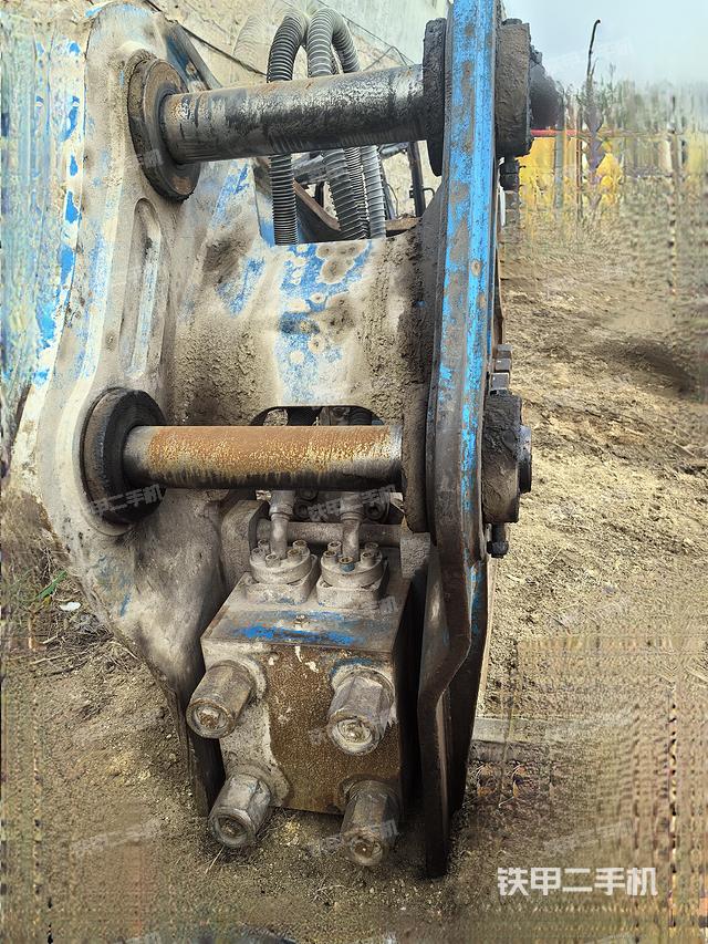 整机右后45°（设备外观及核心部件）