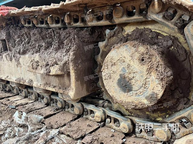 单侧履带整体（整机外观）