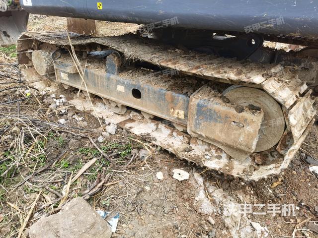 左側(cè)履帶整體?(行走機(jī)構(gòu)) 左側(cè)履帶整體?(行走機(jī)構(gòu))