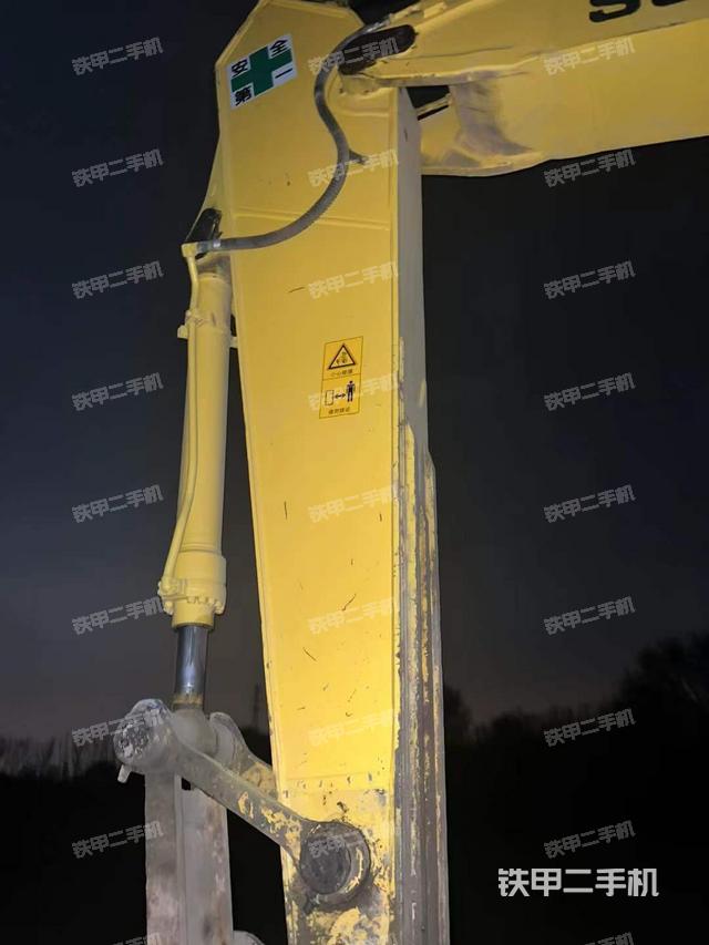 小臂整體左后（工作和回轉(zhuǎn)裝置）