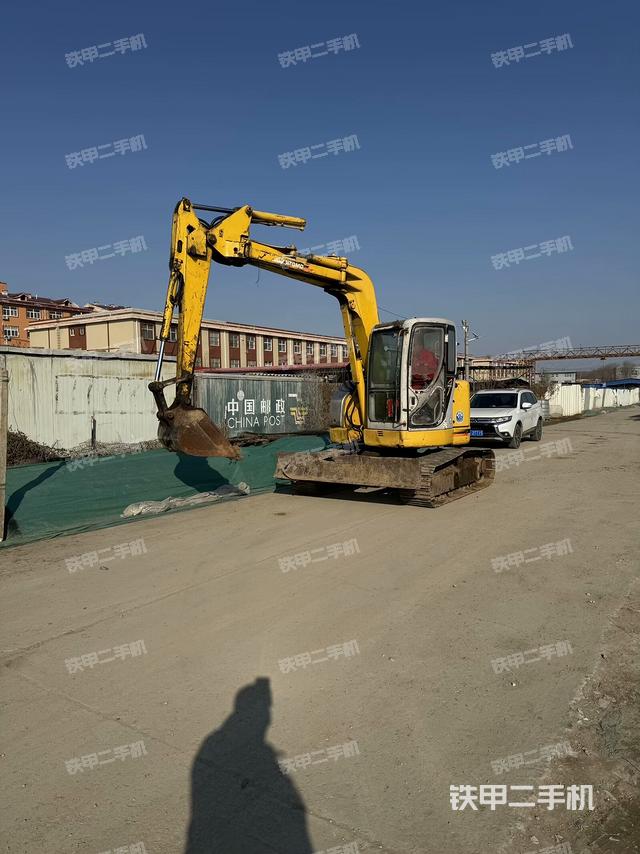 驾驶室整体（整机外观）