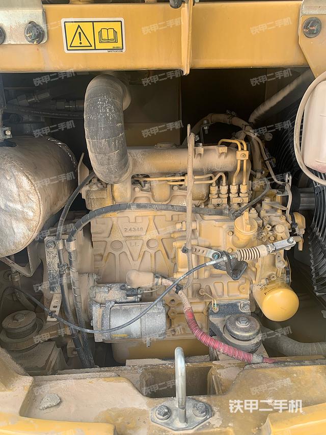 发动机整体俯视（整机外观）