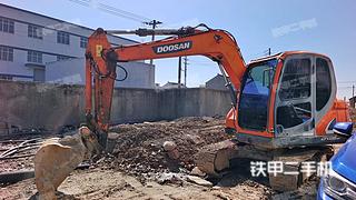 江苏-南通市二手斗山DX75-9C挖掘机实拍照片