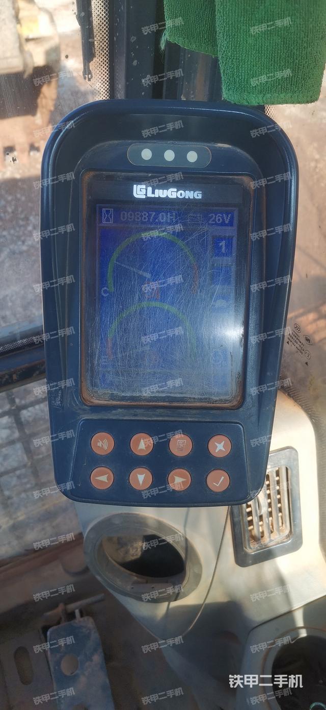 单侧履带整体（整机外观）