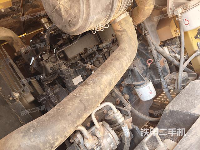 发动机整体俯视（整机外观）