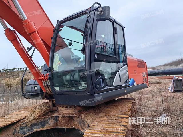 日立ZX240-5A挖掘机