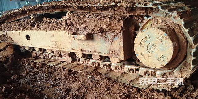 单侧履带整体（整机外观）