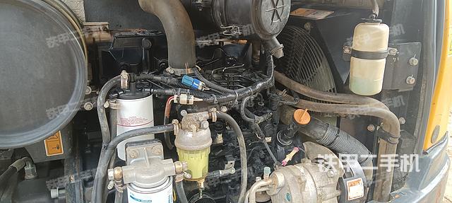 发动机整体俯视（整机外观）