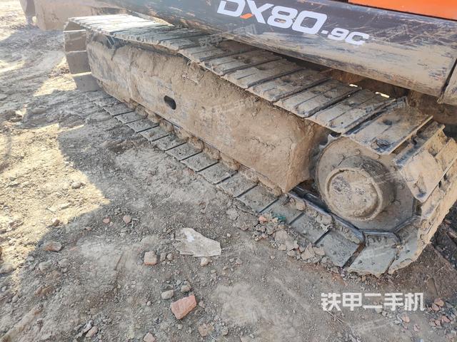 右侧履带整体 （行走机构）