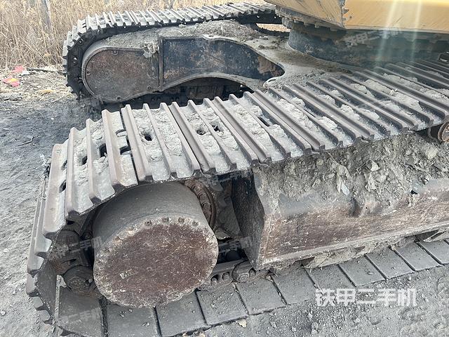 单侧履带整体（整机外观）