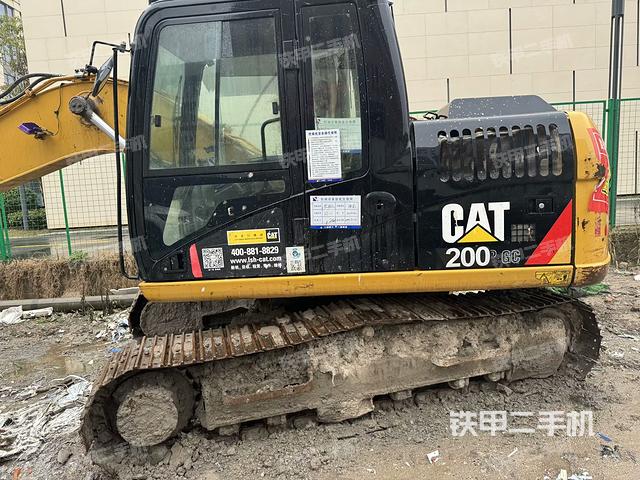 驾驶室整体（整机外观）