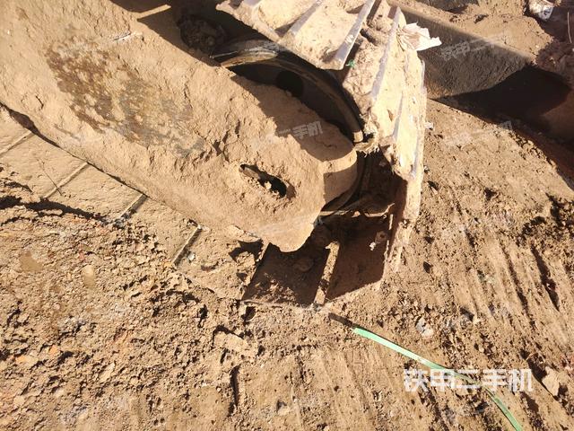 左导向轮（行走机构）