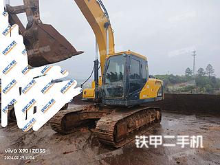 江西-新余市二手现代R215VS挖掘机实拍照片