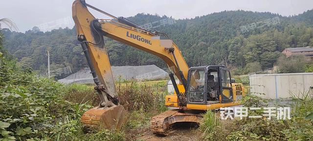 柳工CLG920E挖掘机