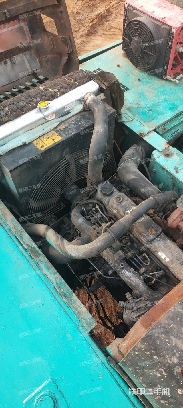 发动机整体俯视（整机外观）