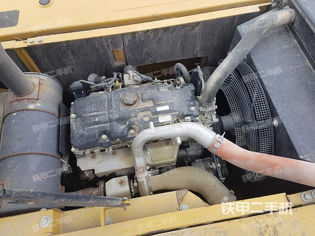 发动机整体俯视（整机外观）