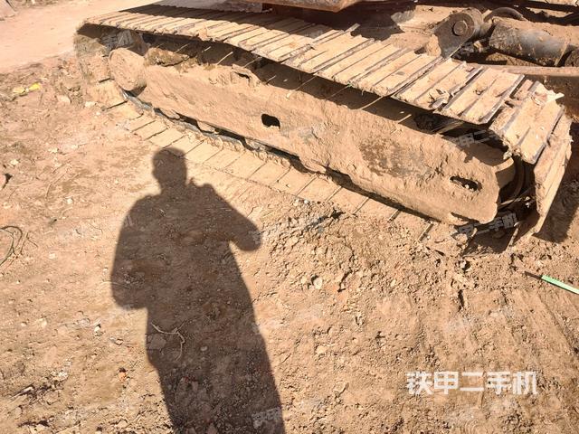 左侧履带整体 （行走机构）