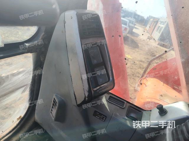 显示屏 （驾驶室部分）