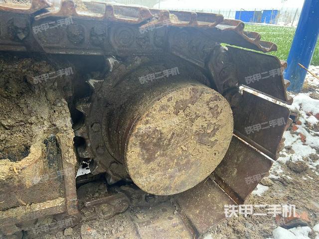 单侧履带整体（整机外观）