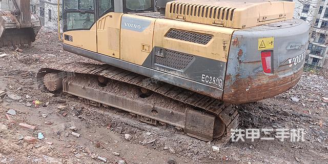 单侧履带整体（整机外观）