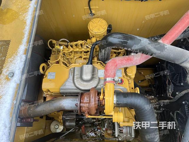 发动机整体俯视（整机外观）