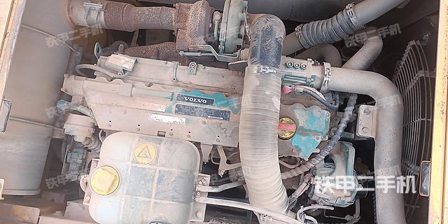 发动机整体俯视（整机外观）