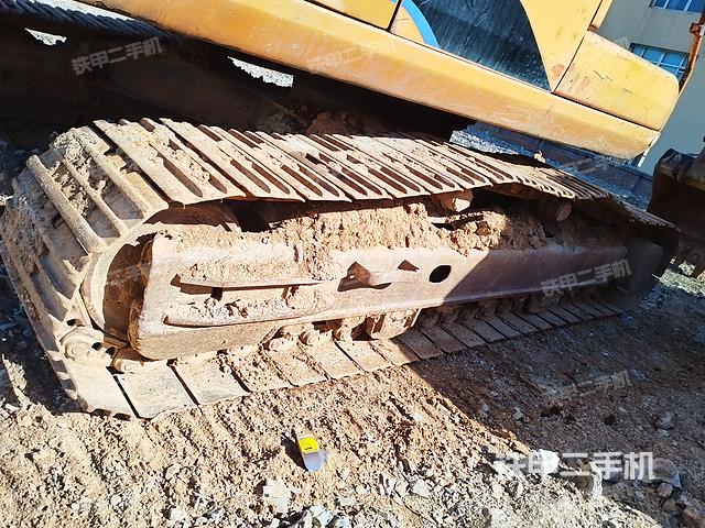 单侧履带整体（整机外观）