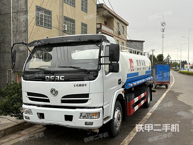 整机右侧（设备外观及核心部件）