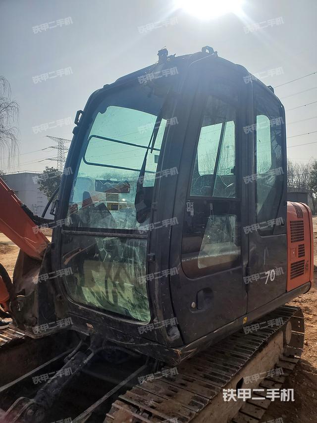 驾驶室整体（整机外观）