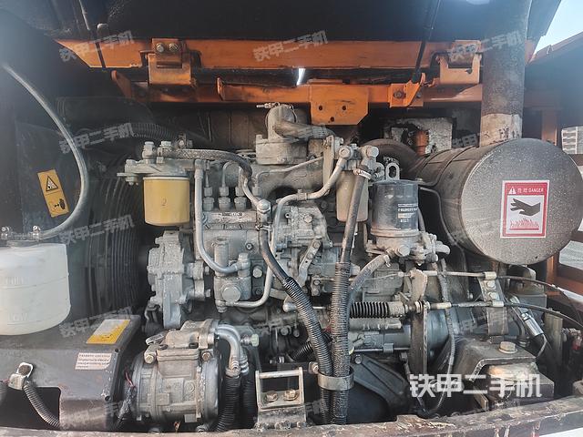 发动机整体俯视（整机外观）