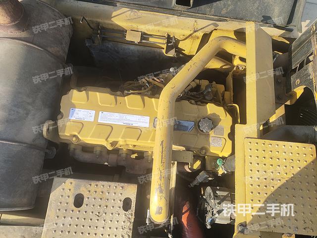 发动机整体俯视（整机外观）