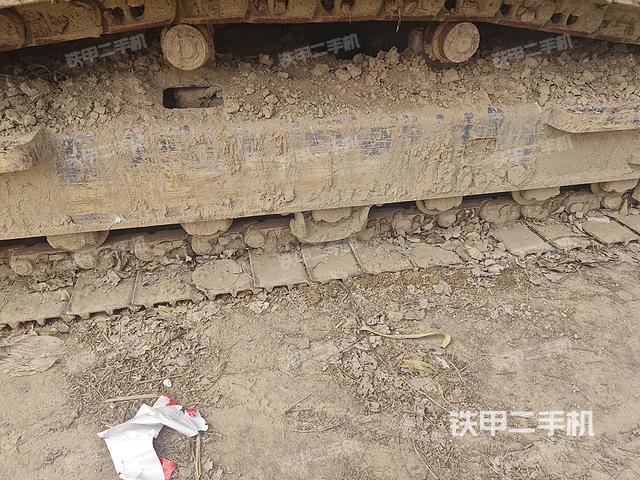 单侧履带整体（整机外观）