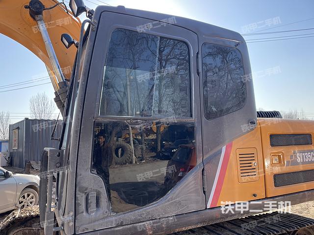 驾驶室整体（整机外观）