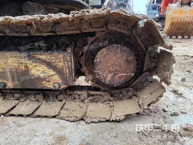 单侧履带整体（整机外观）