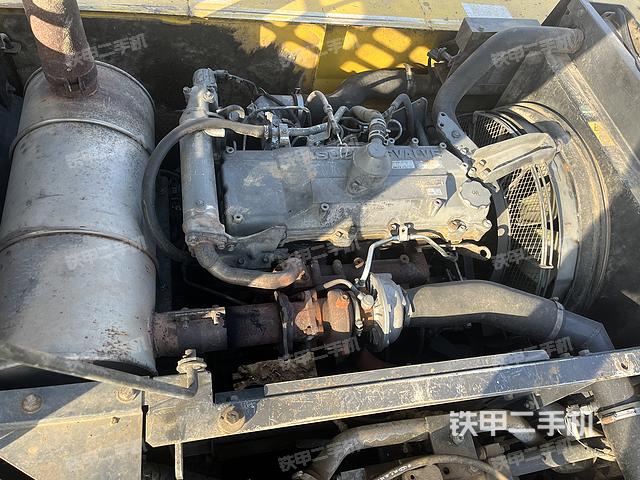 发动机整体俯视（整机外观）