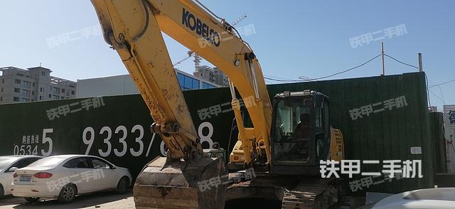 神鋼SK250挖掘機(jī)