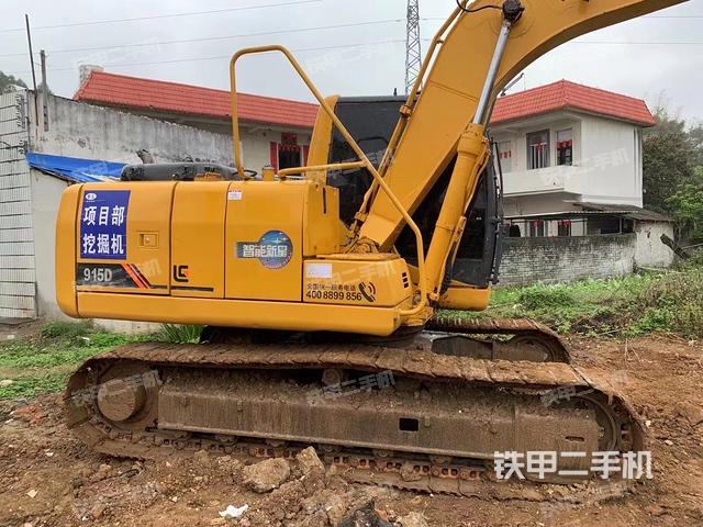 驾驶室整体（整机外观）