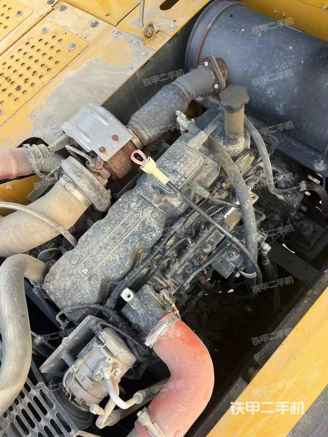 发动机整体俯视（整机外观）