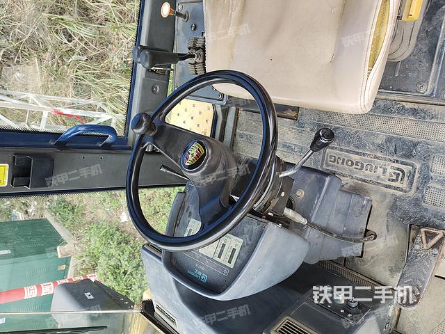 驾驶室工作台（整机外观及大件）