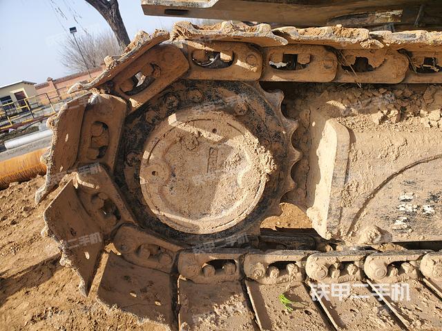 单侧履带整体（整机外观）