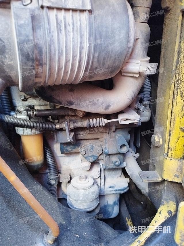 发动机整体俯视（整机外观）