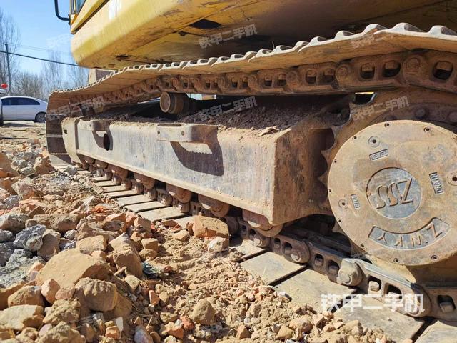 单侧履带整体（整机外观）