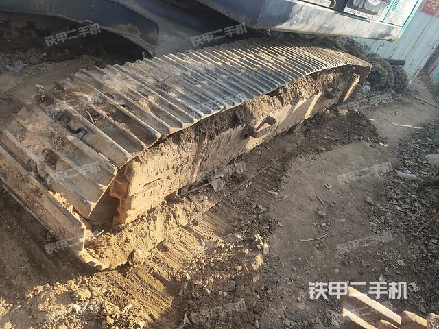 单侧履带整体（整机外观）