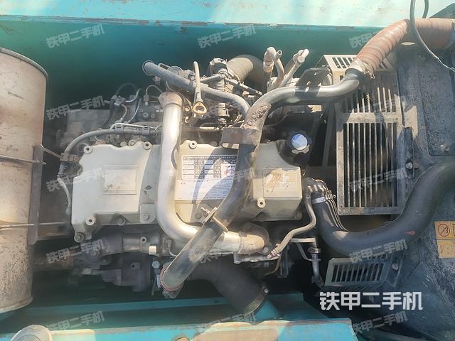 发动机整体俯视（整机外观）