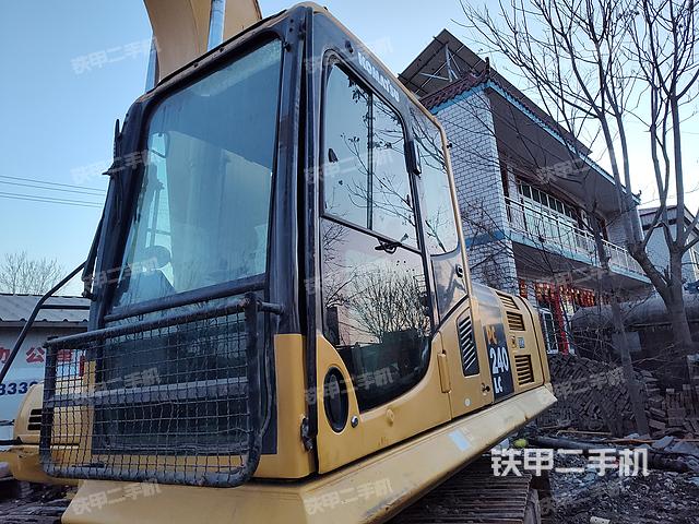 驾驶室整体（整机外观）